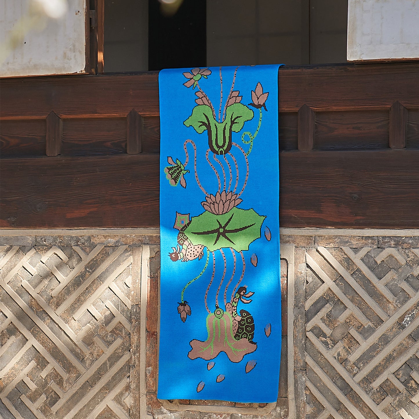Lotuses with Turtles
