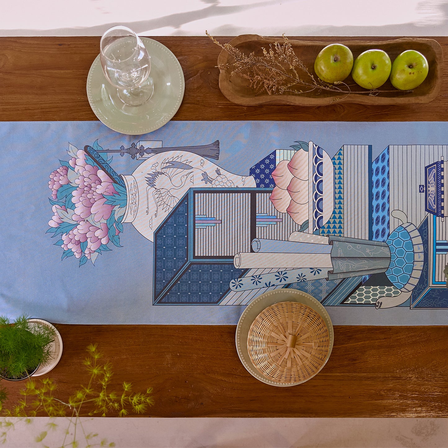 Chaekgeori Table Runner (Blue)
