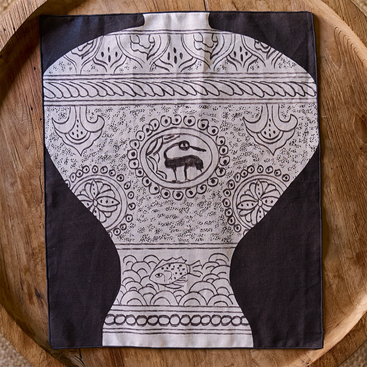 Buncheong Vase Handkerchief (Black)